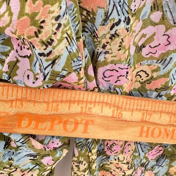 FREE PEOPLE MED Mabel garden combo woman ruch puff sleeve milkmaid floral blouse - Picture 10 of 15